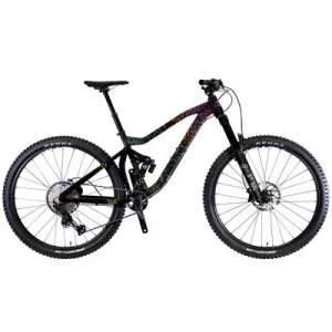 7500 M Black 2024  7500  Mountain