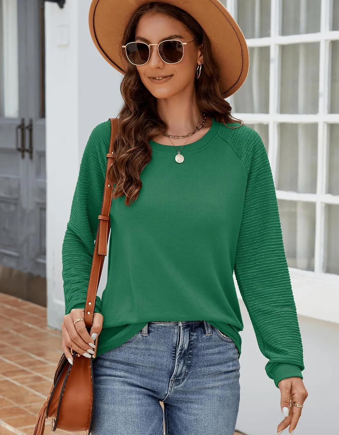 Aifer Womens Long Sleeve Tops Crew Neck Casual Shirts Fashion Loose Fit Trendy Outfits Clothes