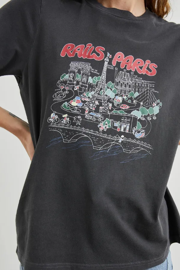 Boyfriend Tee Paris
