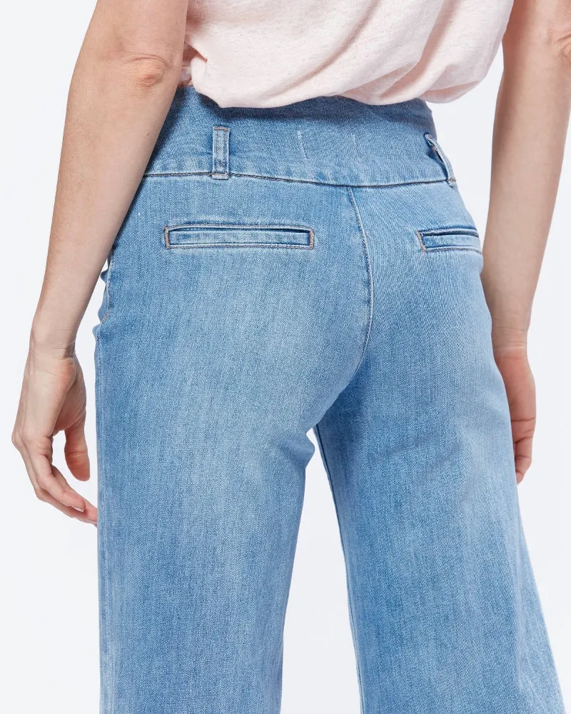 Paige Premium Denim - Sutton with Curved Waistband in Remedy