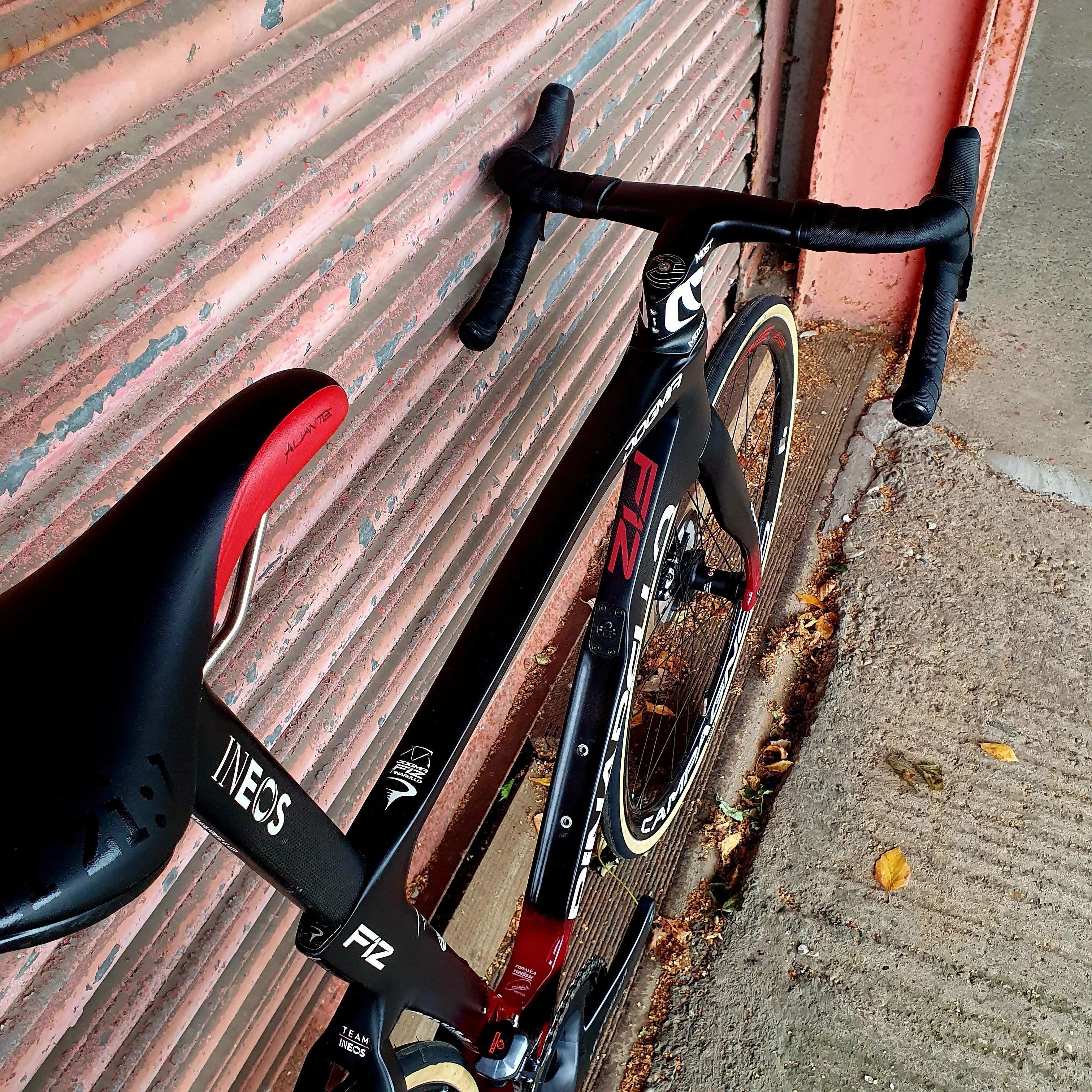 Pinarello Dogma F12 Ineos Ultegra Di2 2020