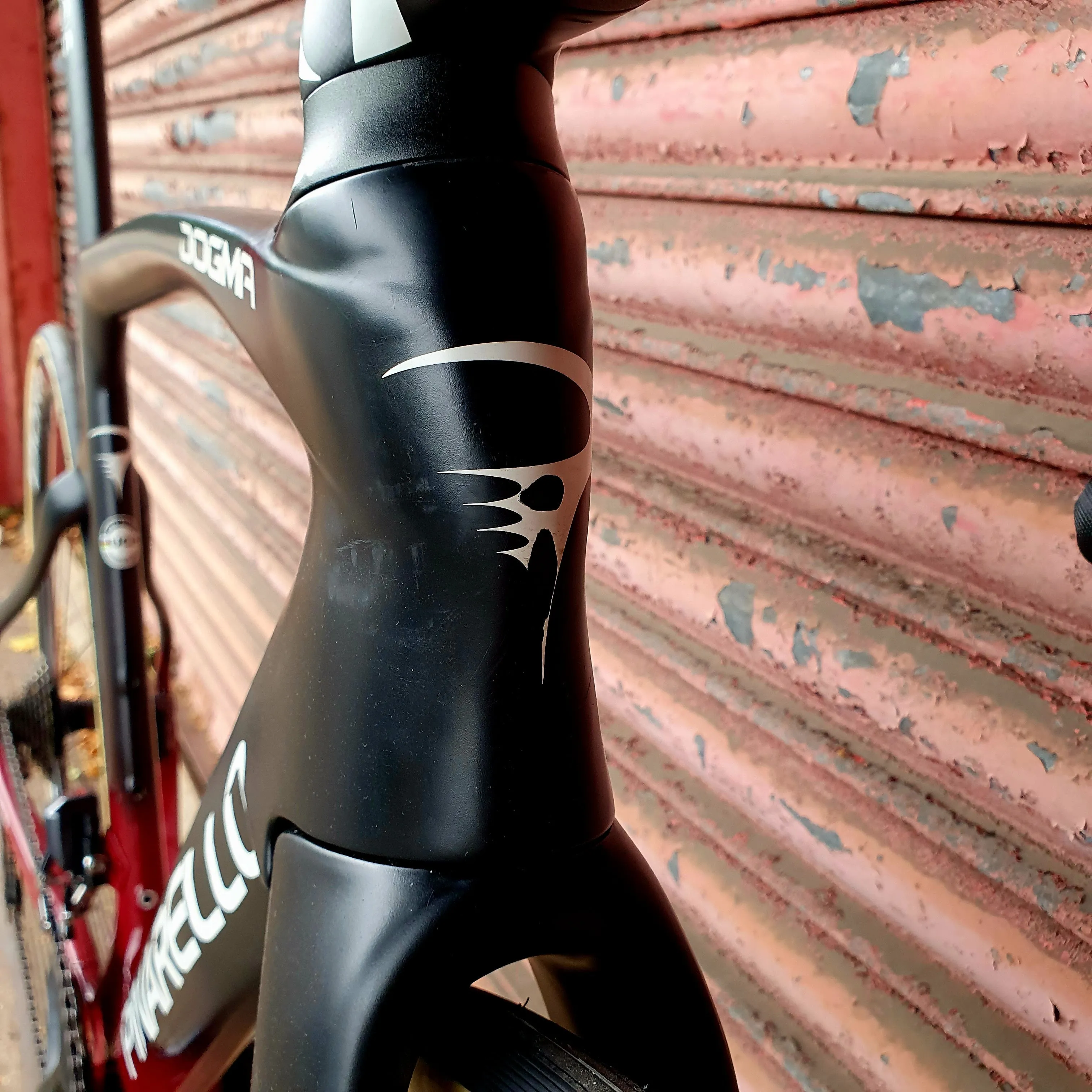 Pinarello Dogma F12 Ineos Ultegra Di2 2020