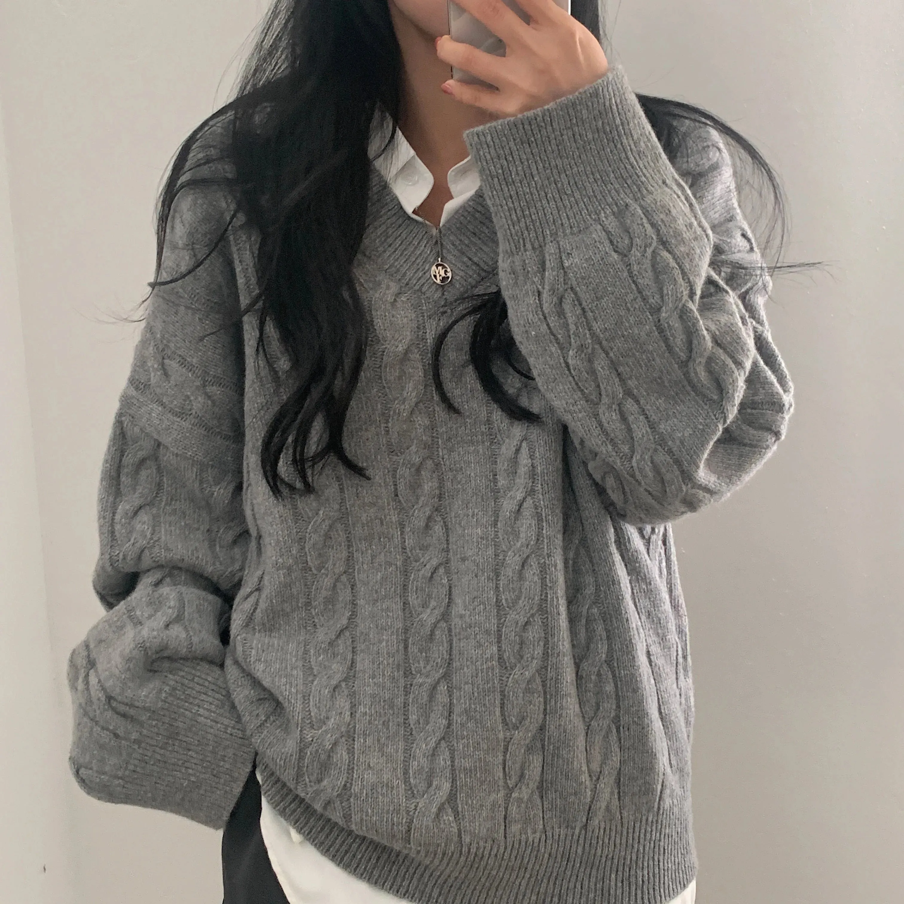 REALEFT Autumn Winter Oversize V-Neck Women's Sweater 2023 New Solid Casual Loose Long Sleeve Sweater Knitted Pullover Female