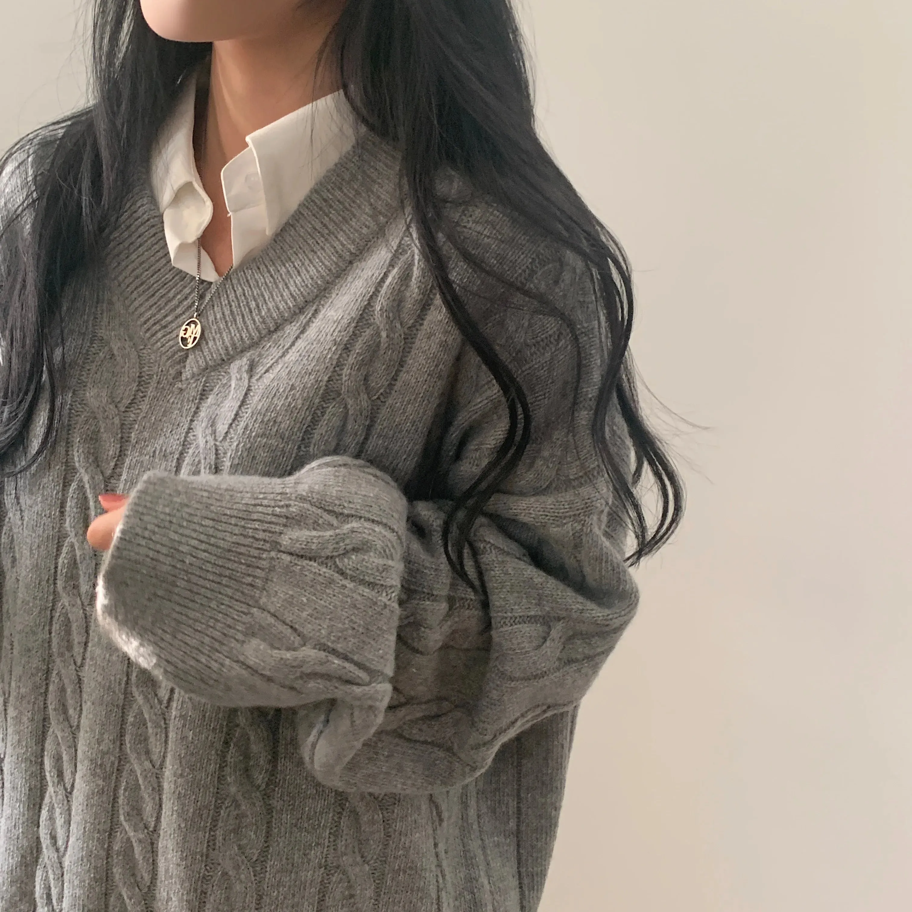 REALEFT Autumn Winter Oversize V-Neck Women's Sweater 2023 New Solid Casual Loose Long Sleeve Sweater Knitted Pullover Female