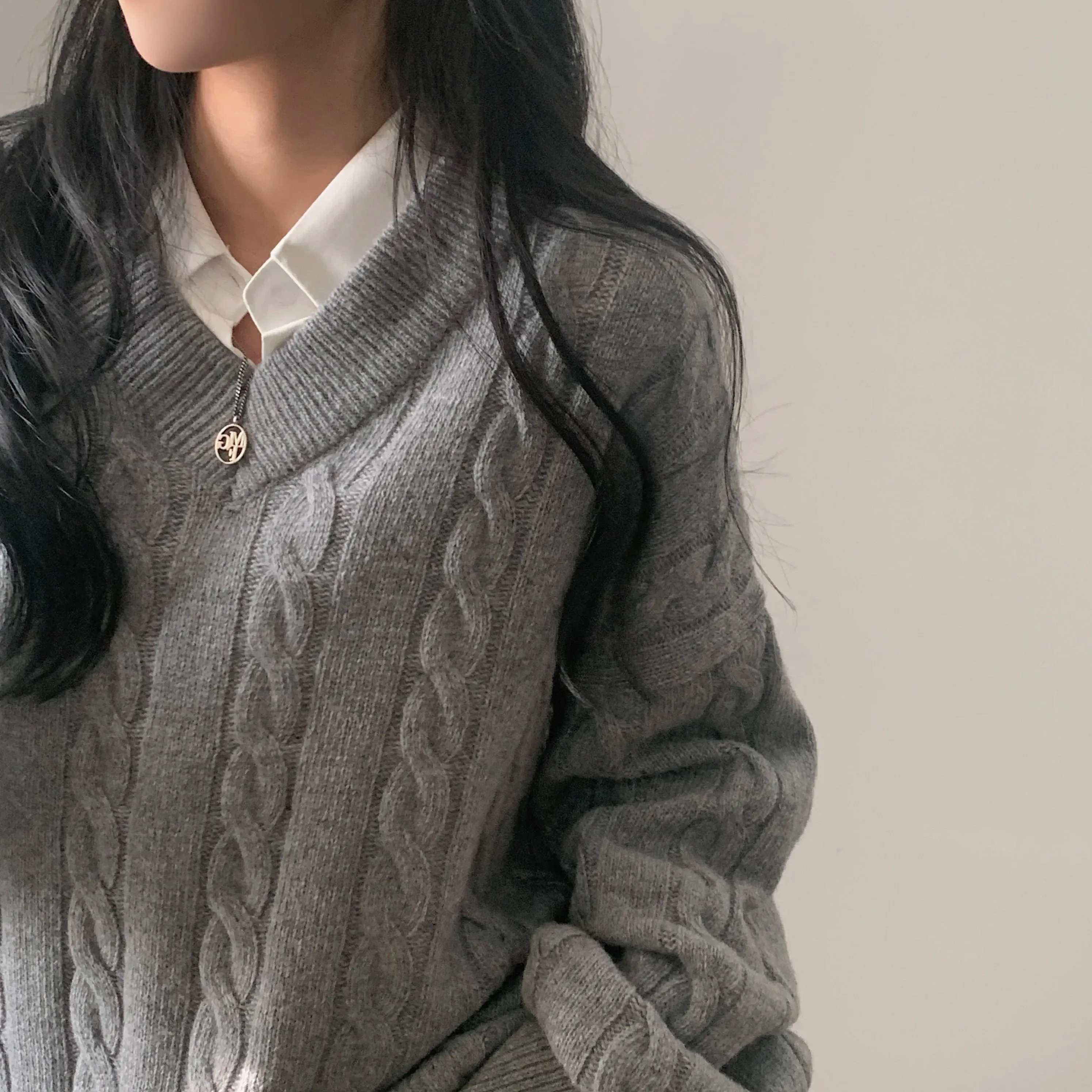 REALEFT Autumn Winter Oversize V-Neck Women's Sweater 2023 New Solid Casual Loose Long Sleeve Sweater Knitted Pullover Female
