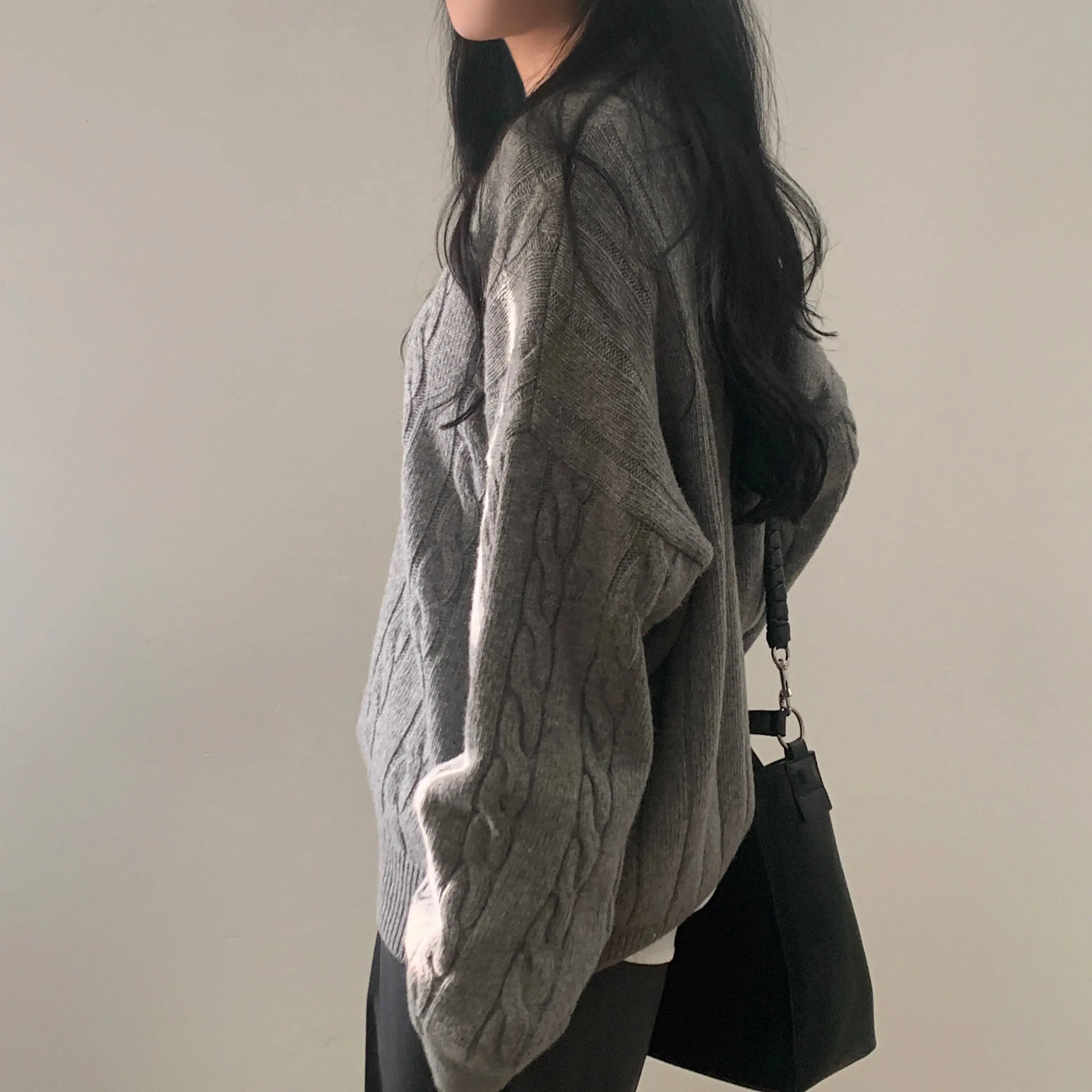 REALEFT Autumn Winter Oversize V-Neck Women's Sweater 2023 New Solid Casual Loose Long Sleeve Sweater Knitted Pullover Female