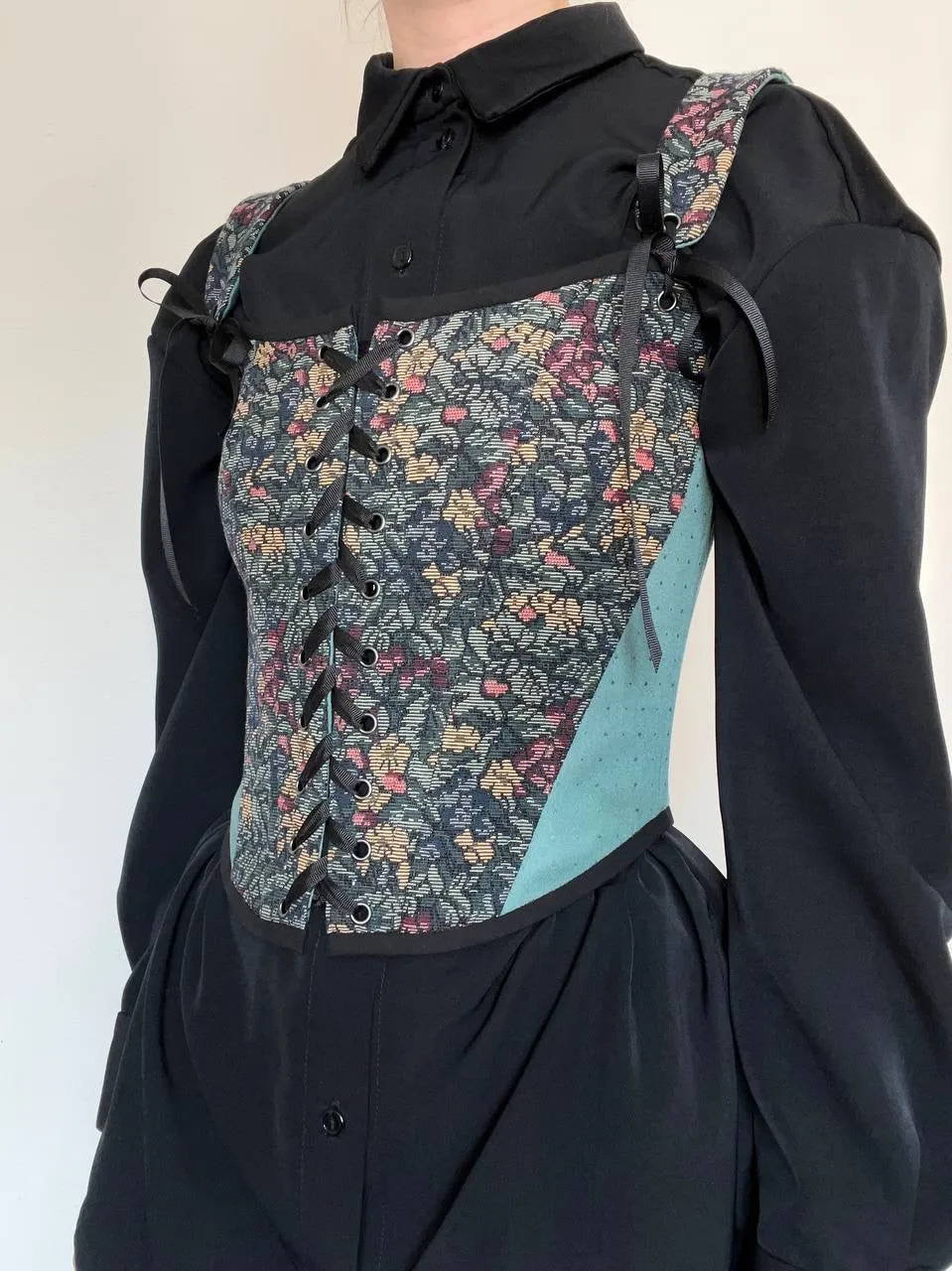 Tapestry corset, size S-M