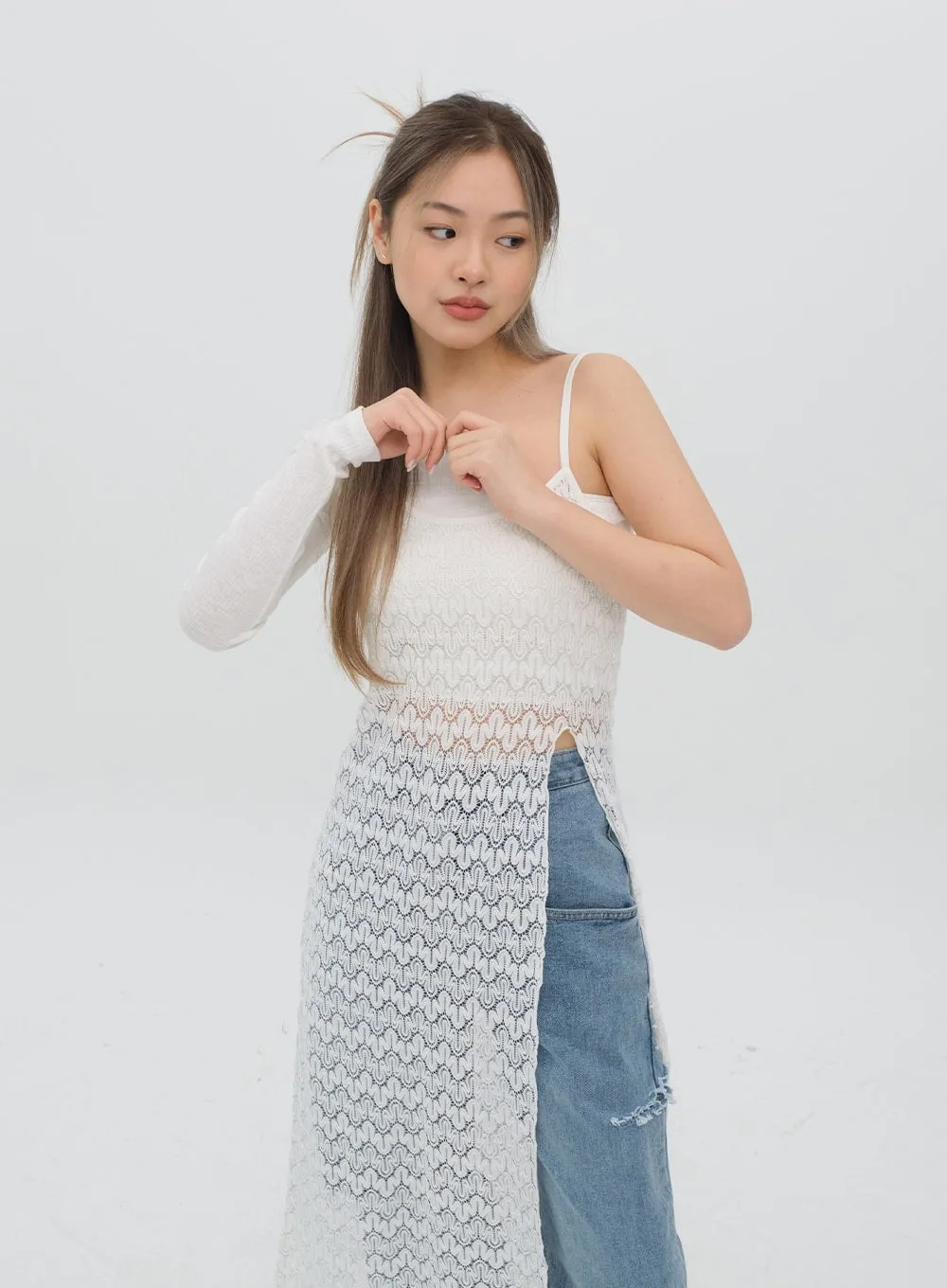Torn Wide Leg Jeans C1002