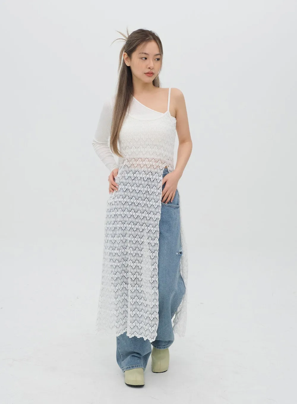 Torn Wide Leg Jeans C1002