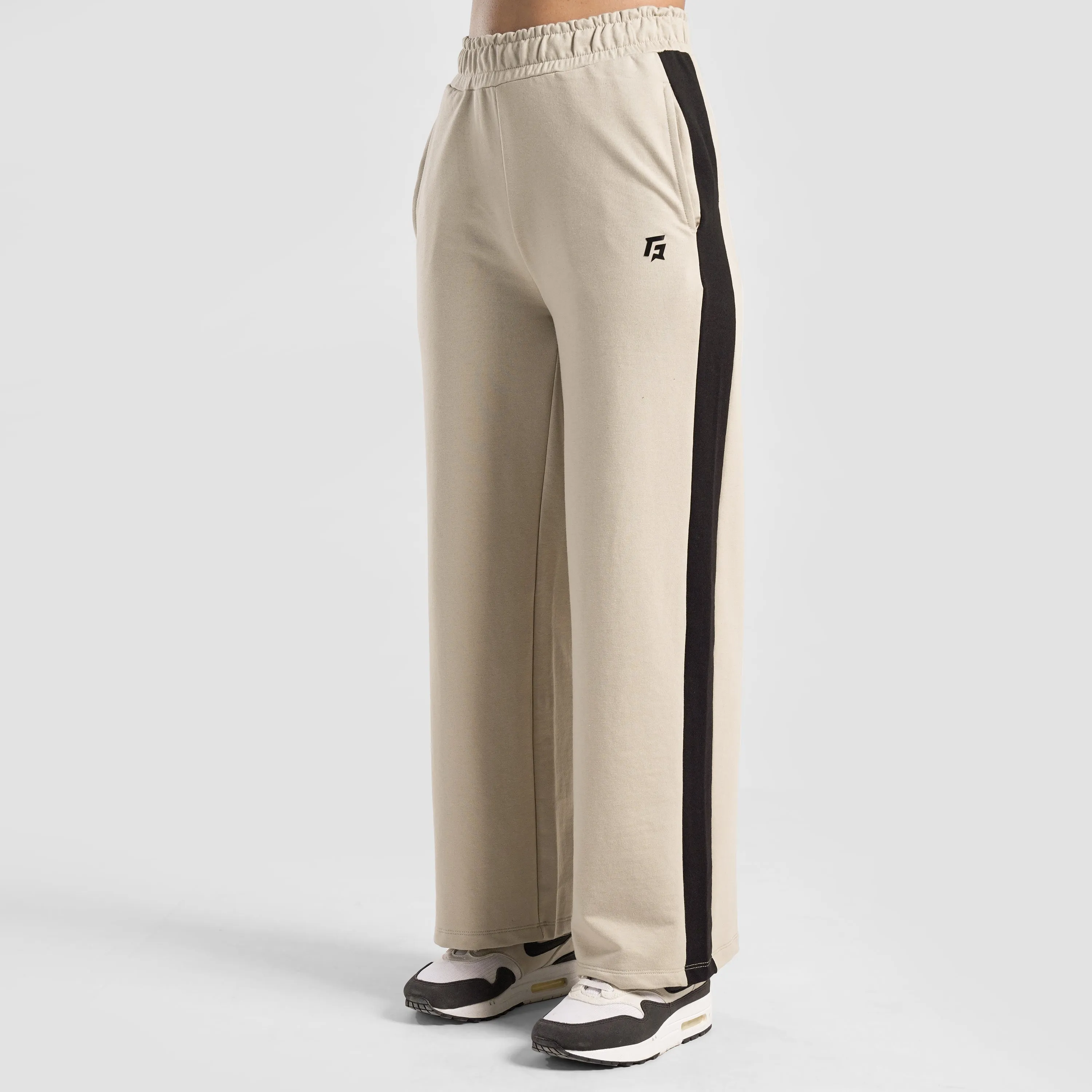 Trail Track Pants (Beige-Black)