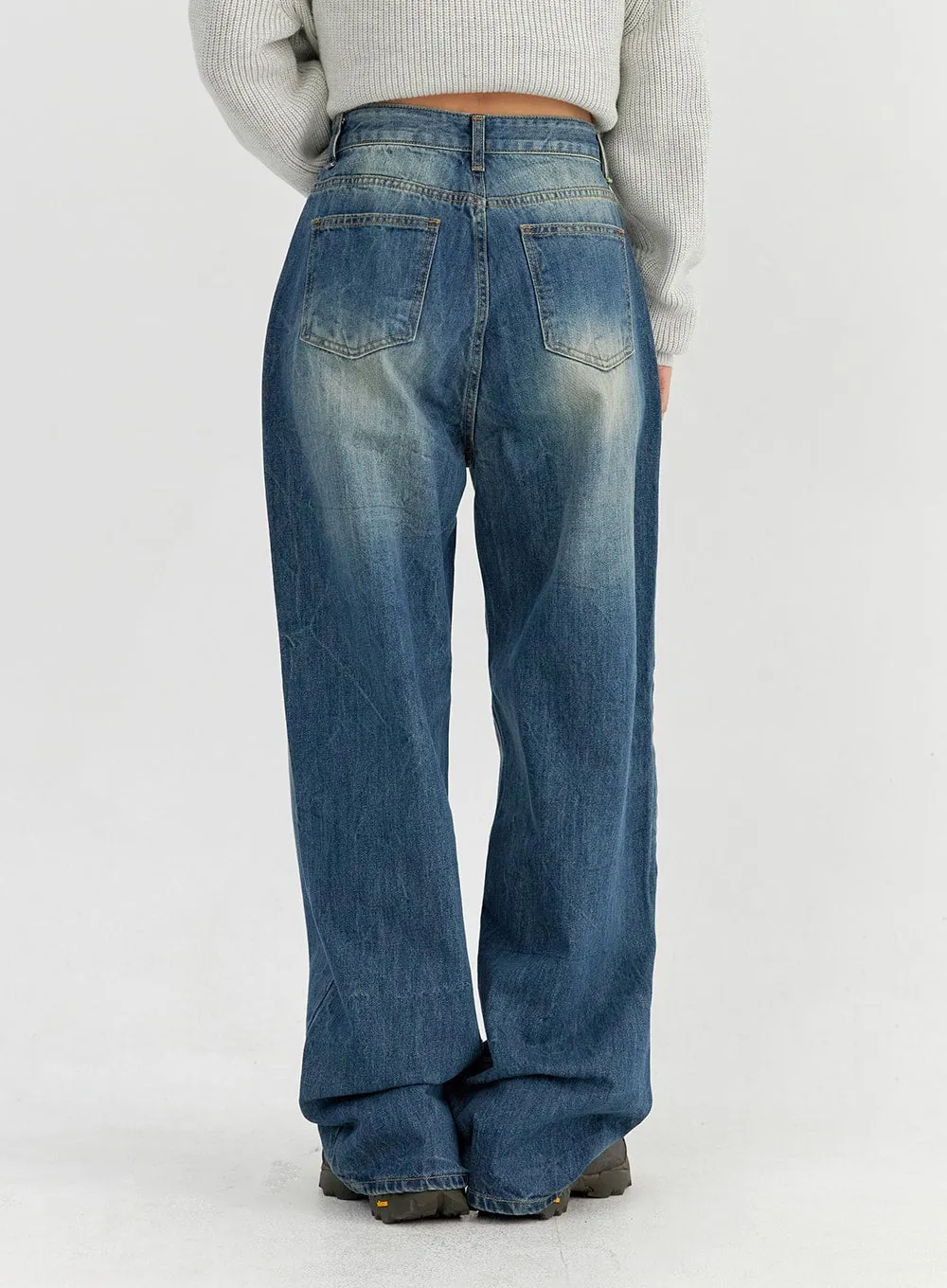 Washed Wide Leg Jeans CO327